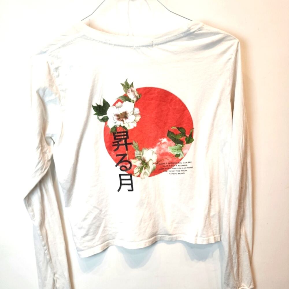 Full Tilt Asian Cotton T-Shirt Juniors M